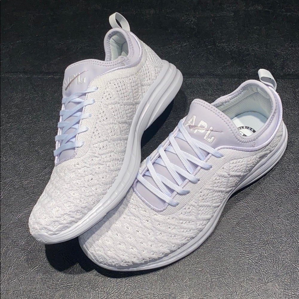 BRAND NEW NEVER WORN APL Techloom phantom